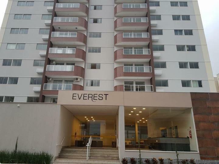 Everest Flat Service Caldas Novas Kültér fotó